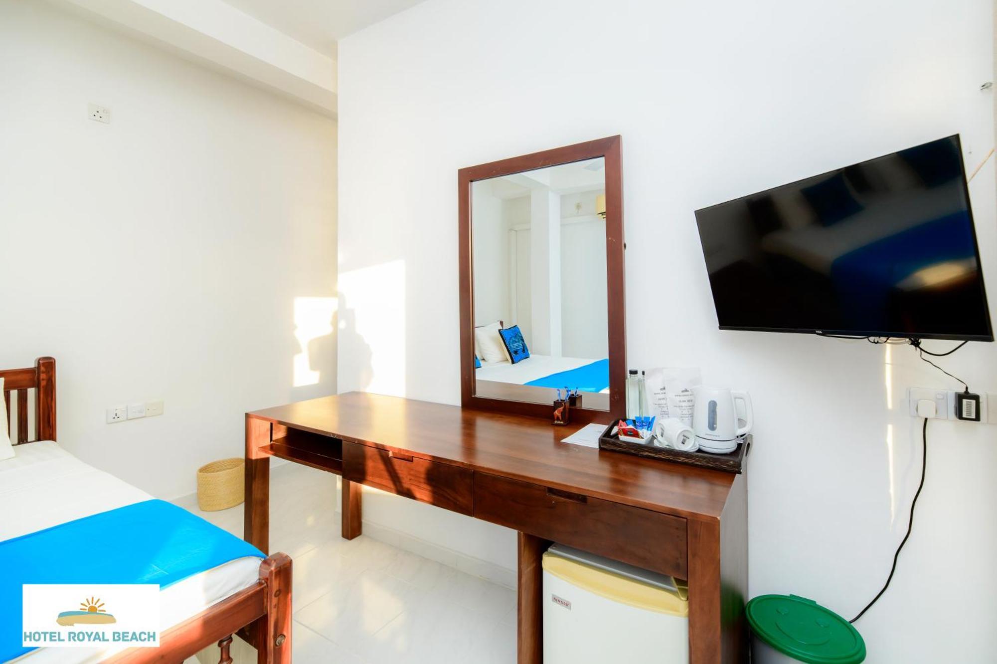 Royal Beach Hotel & Restaurant Hikkaduwa Εξωτερικό φωτογραφία