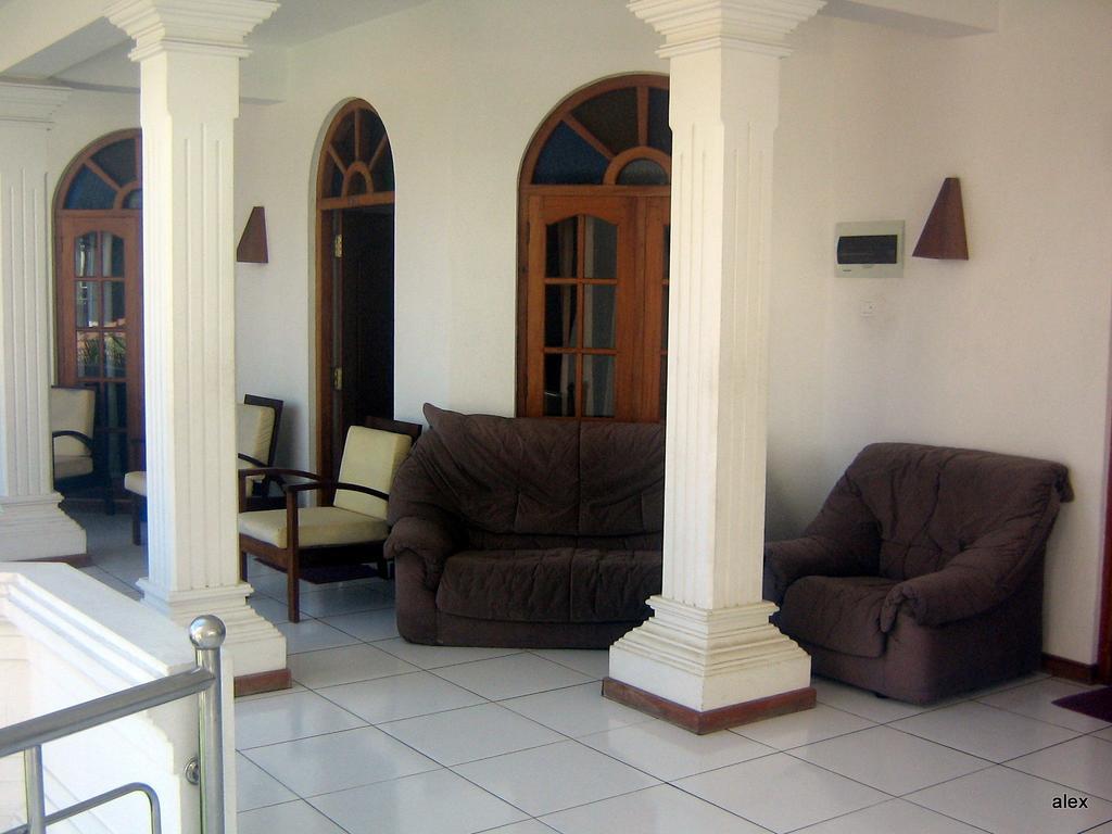 Royal Beach Hotel & Restaurant Hikkaduwa Εξωτερικό φωτογραφία